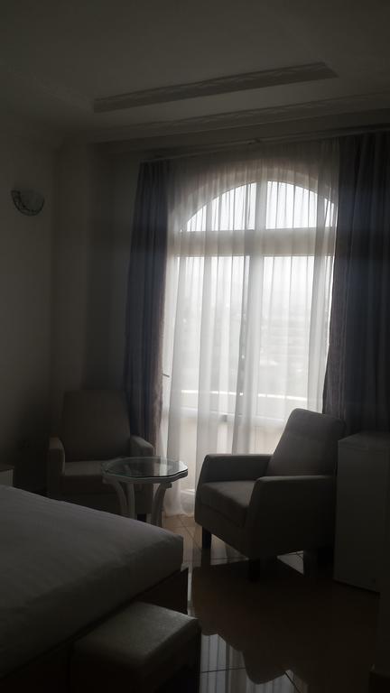 White House Addis Hotel Номер фото